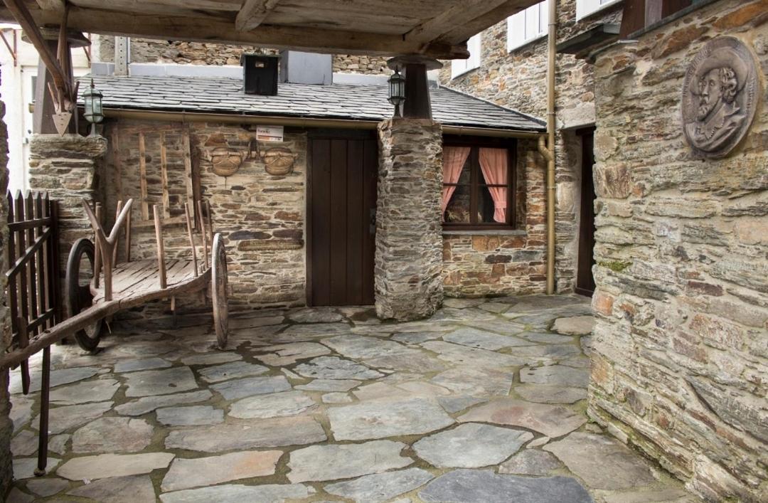 Casa Mameleiro E Casa Kintal